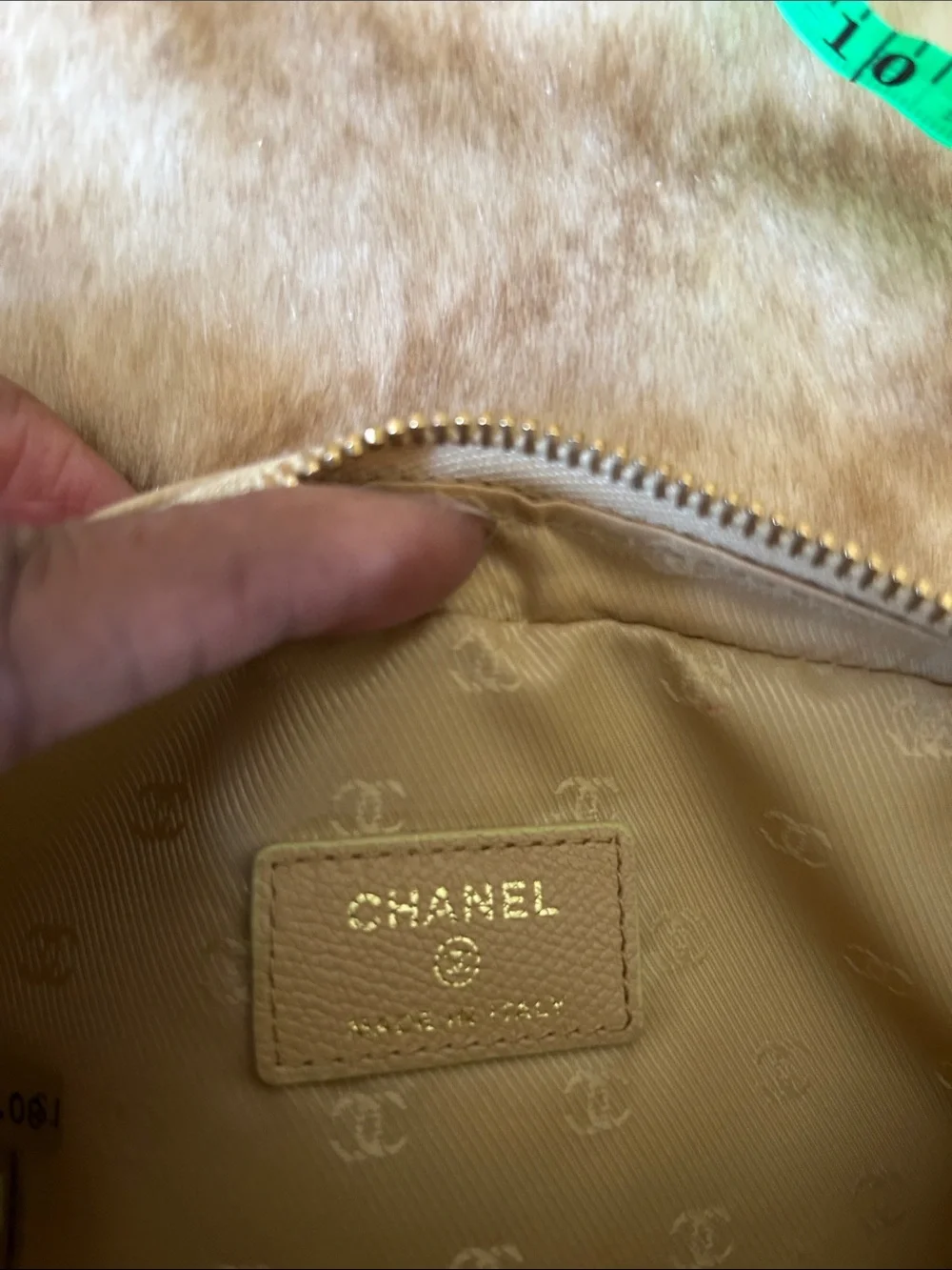 CHANEL Beige Pebbled Leather Cosmetic Case with CC Medallion -Great Condition